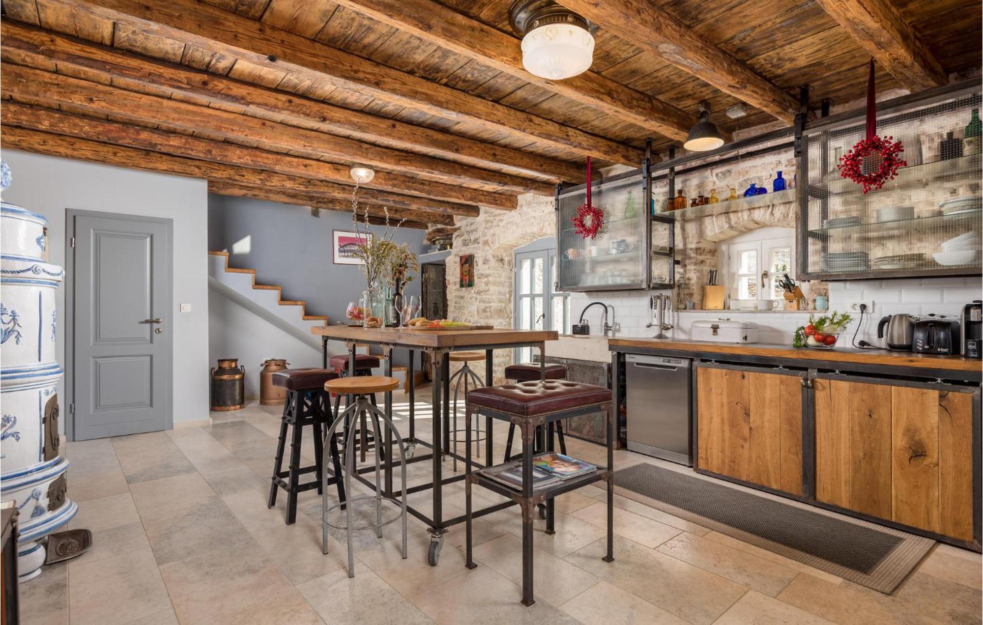 Amazing Home In Foli With Kitchen Exterior foto